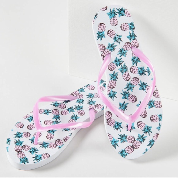 Lane Bryant Shoes - NWT SIZE 7/8 Pineapple Flip Flops